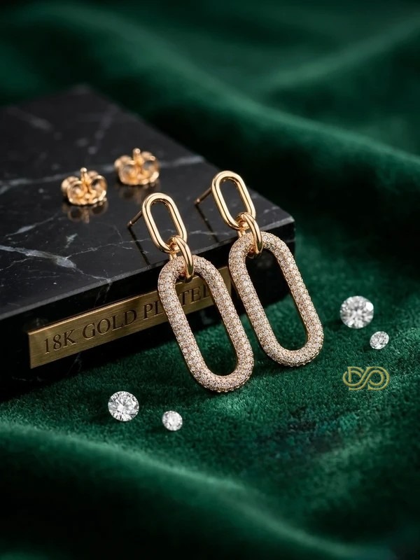 Espectaculares Pendientes Eslabones Chapados en Oro 18K con Brillantes