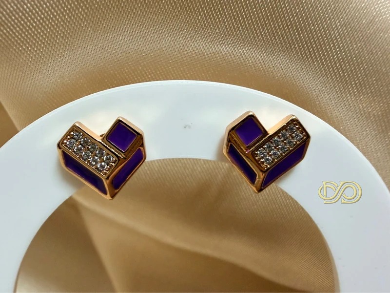 Pendientes Geométricos Corazones Oro 18K y Esmalte