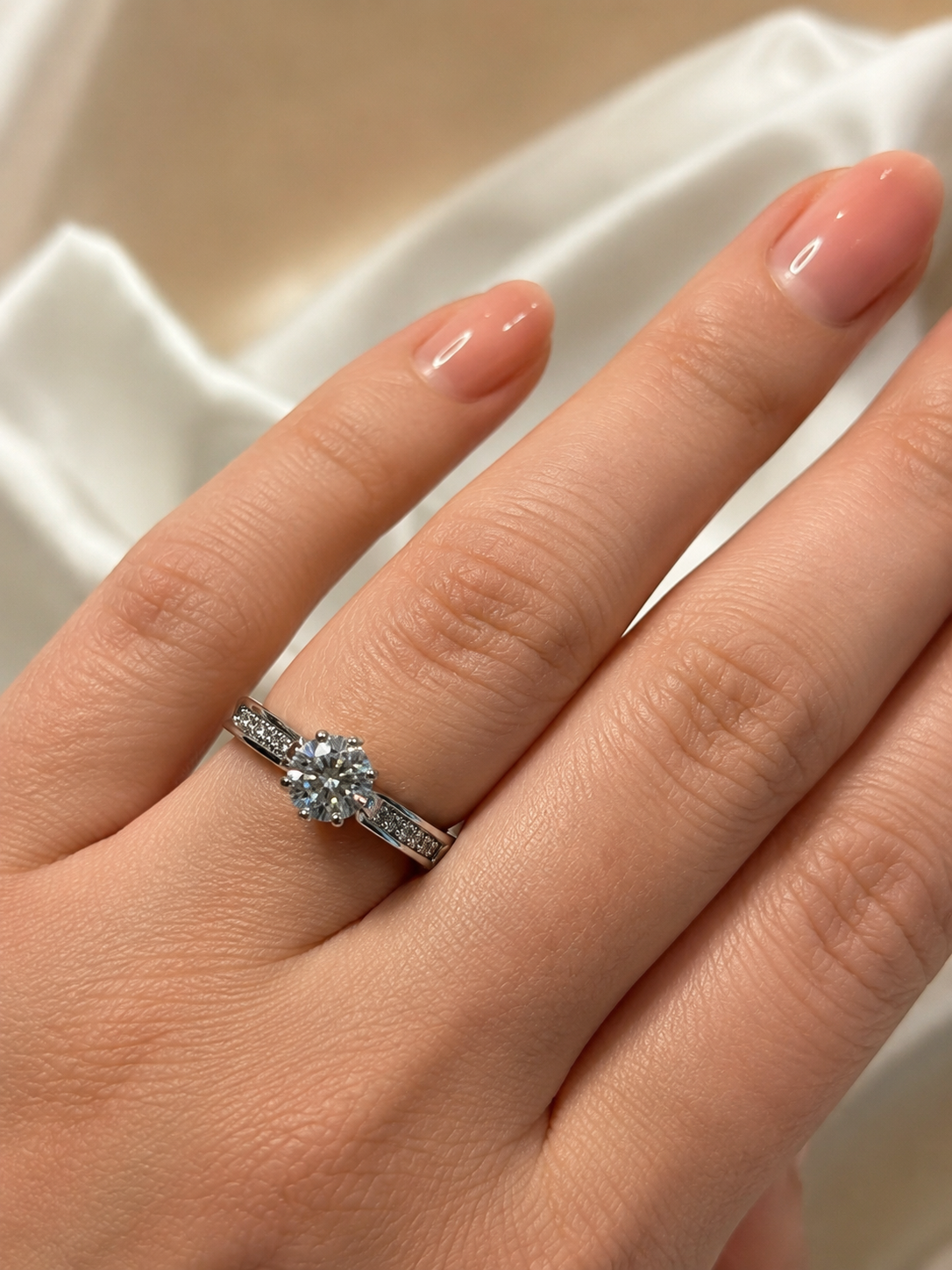 Anillo Vendôme · Chapado en Platino