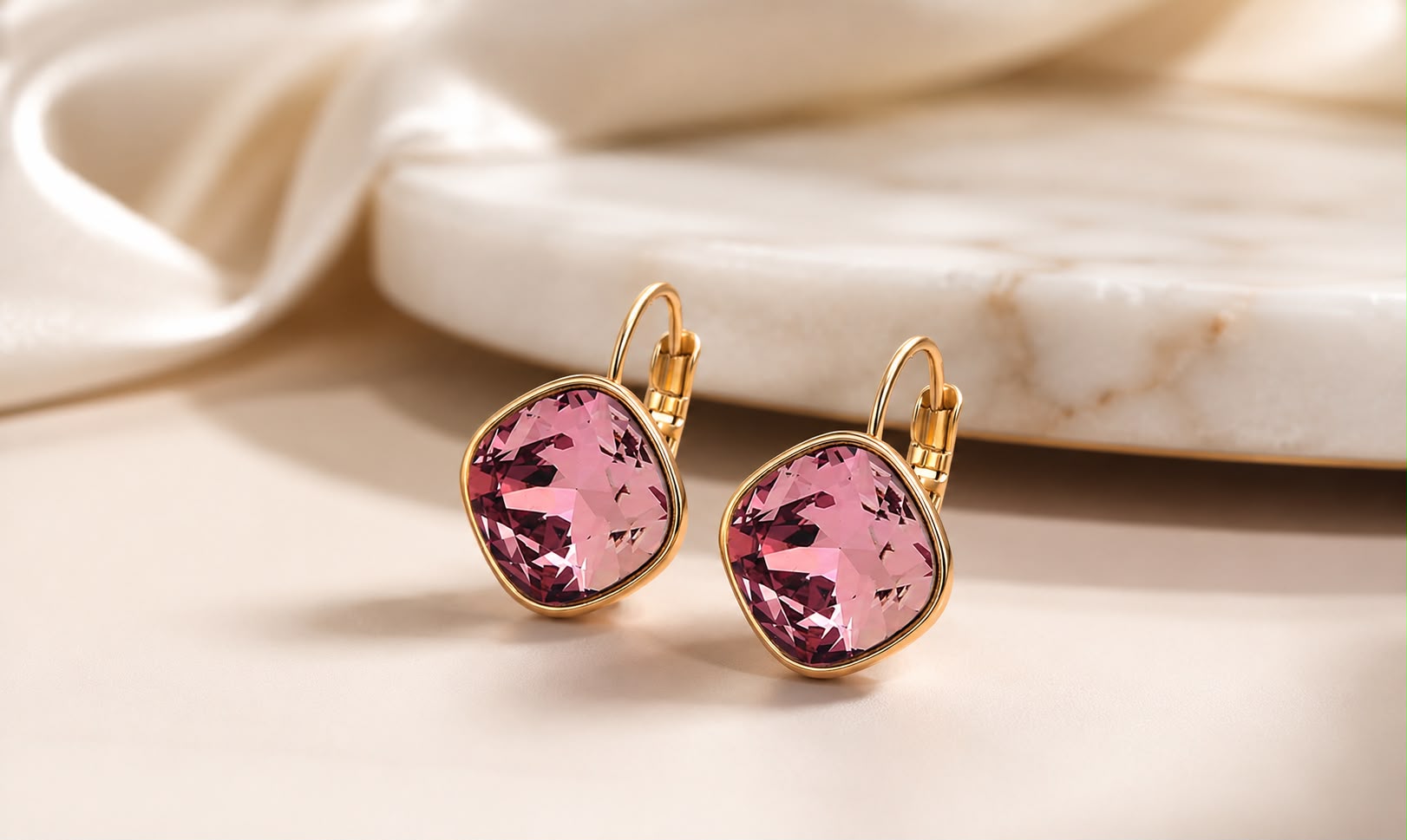 Pendientes Elegance | Cristal Facetado Chapado en Oro 18K / Platino