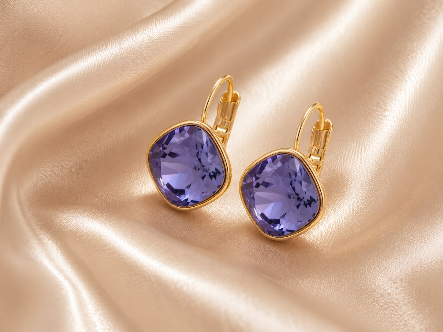 Pendientes Elegance | Cristal Facetado Chapado en Oro 18K / Platino