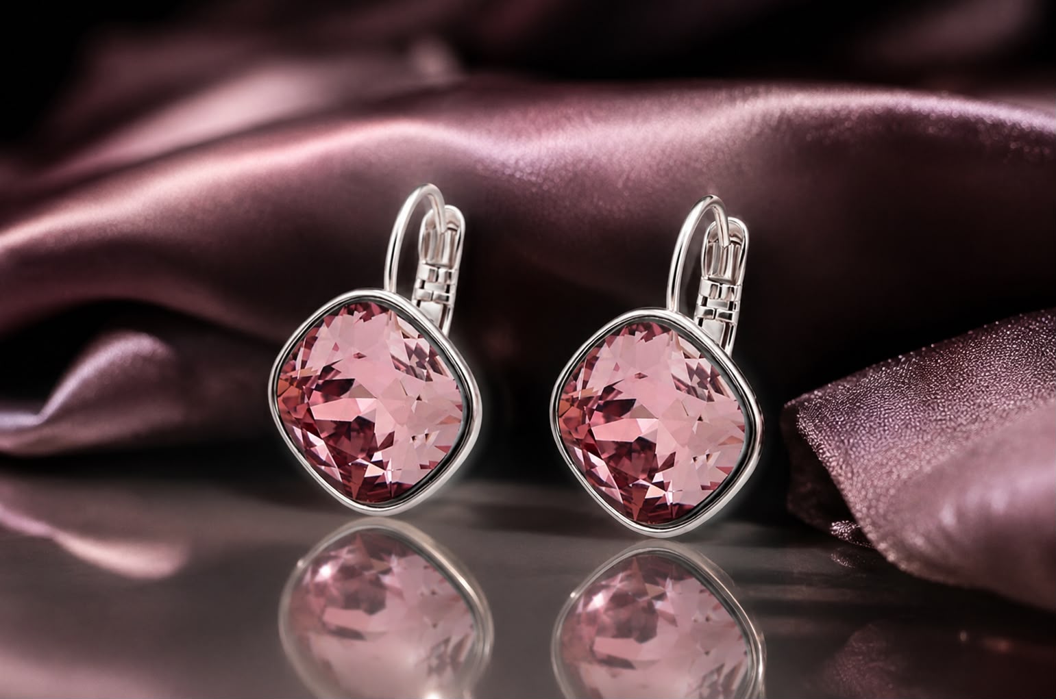 Pendientes Elegance | Cristal Facetado Chapado en Oro 18K / Platino